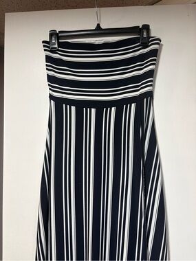 Banana Republic Black and White Strapless Maxi Dress